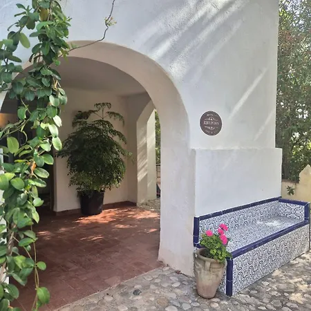 Hotel Masia De 4*